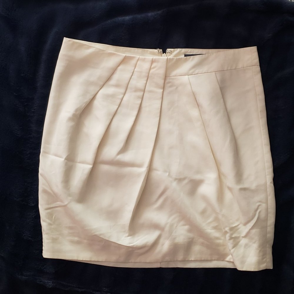 Gap Creme Mini Pleated Modal Skirt Size 2